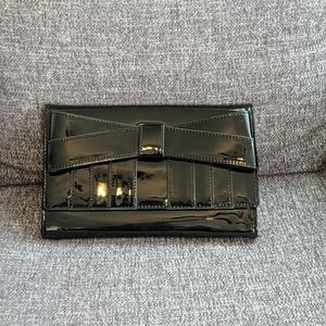 Zac Posen Shirley Bow Travel Clutch - Patent Black